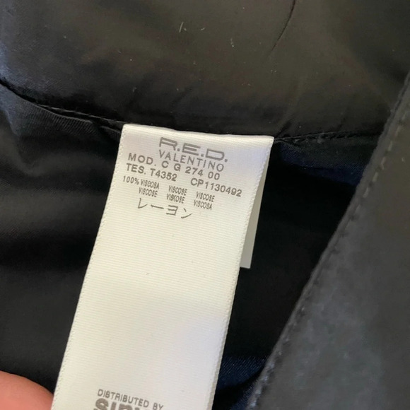 Red Valentino asymmetrical ruffle side tie mini skirt - Picture 5 of 9